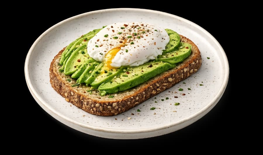 Tostada integral con aguacate y huevo